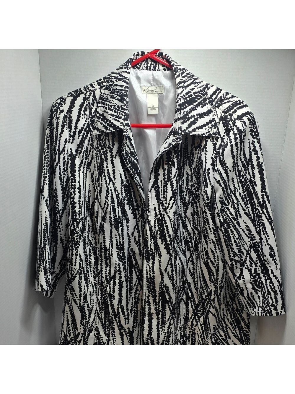 Kim Rogers Black and White Patterned Blazer